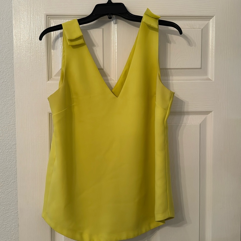 Cute top from banana republic